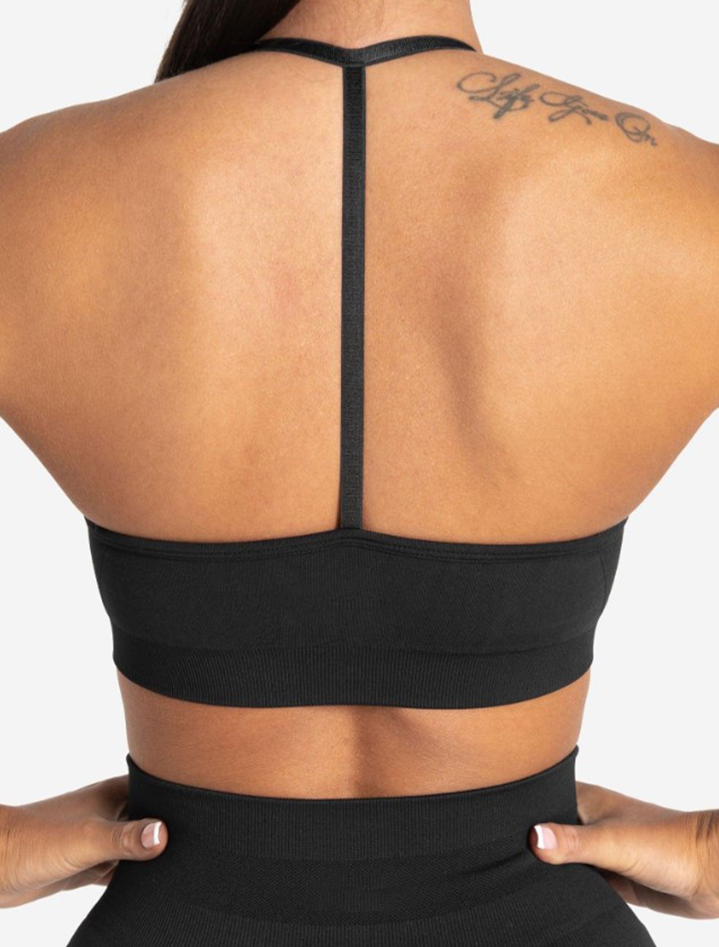 Scrunch Seamless Sports Bra Black - Fitnixy