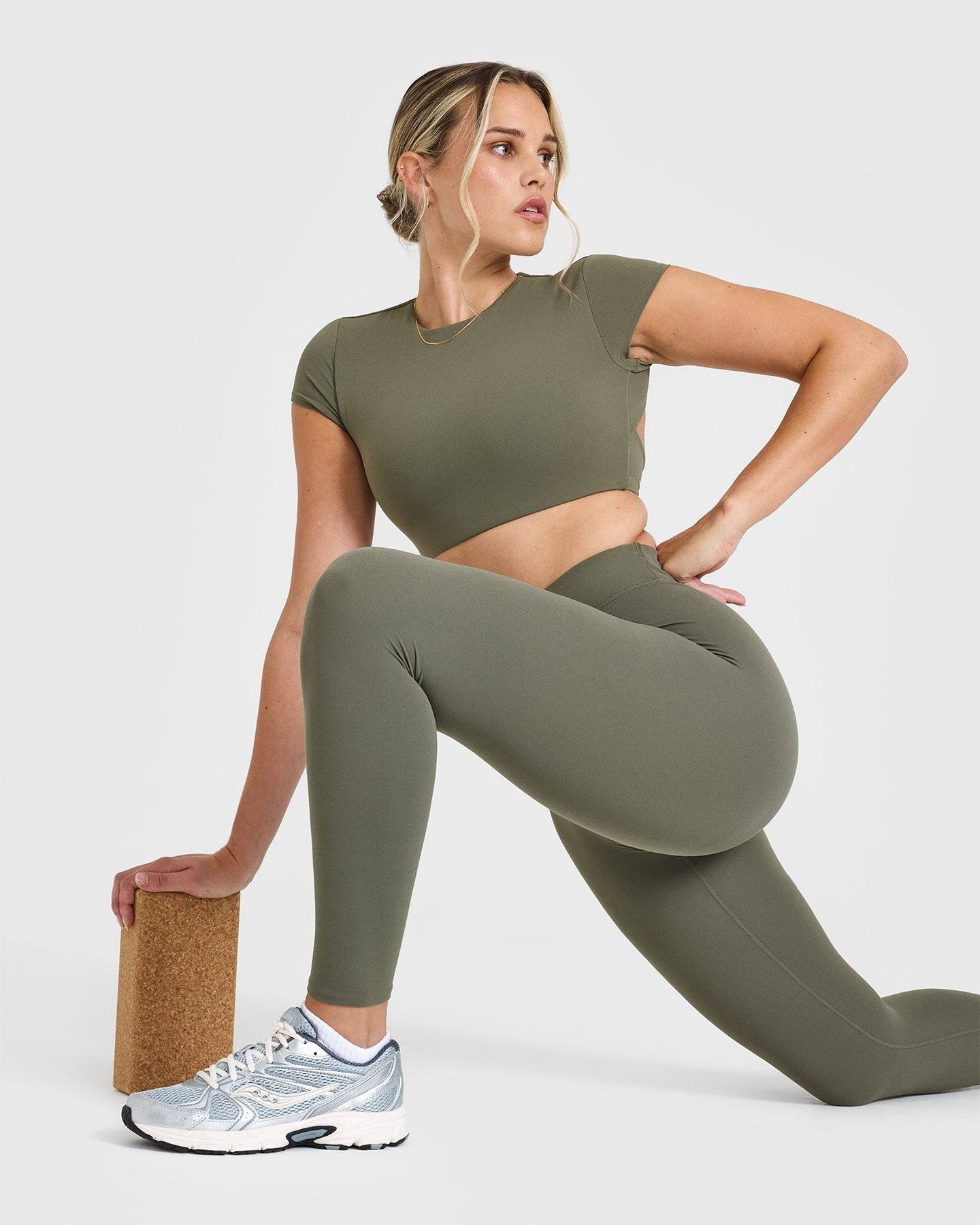 Soft Motion Leggings, Premium High-Waist Leggings - Fitnixy